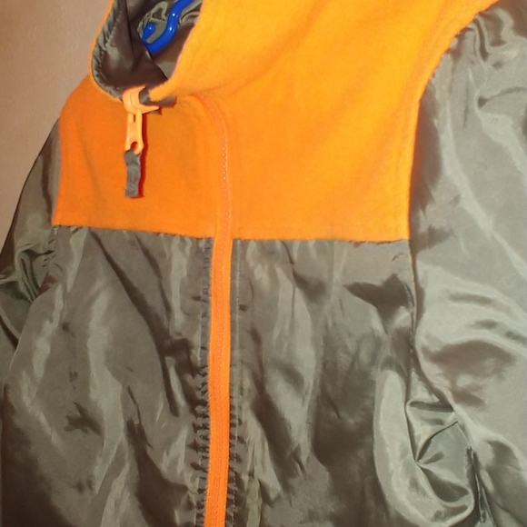 OshKosh full zip reversible jacket. - Picture 5 of 8